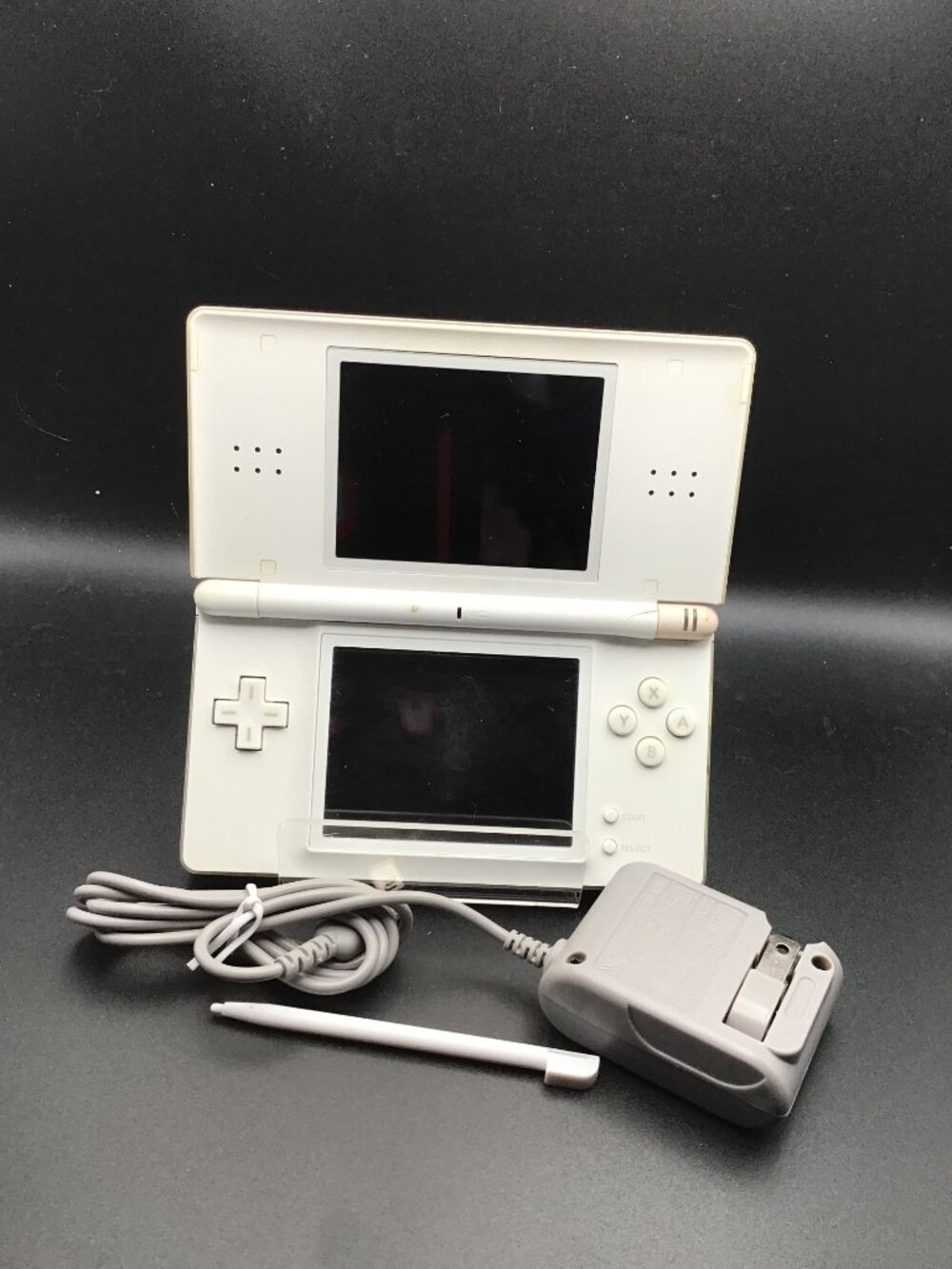 Nintendo DS Lite Console New Battery Charger Stylus Region Free Japan Import!